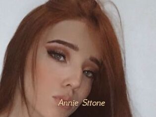 Annie_Sttone