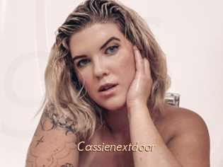 Cassienextdoor