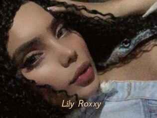 Lily_Roxxy