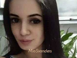 MiaSsanders