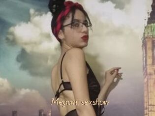 Megan_sexshow