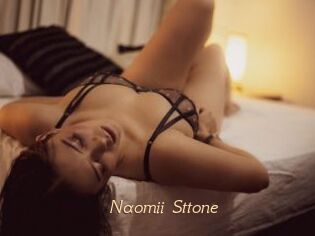 Naomii_Sttone