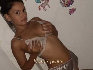 Native_petitte