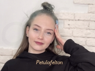 Petulafelton