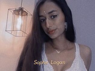 Sophie_Logan