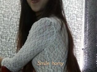 Smile_horny