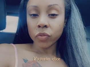 Victoria_dior